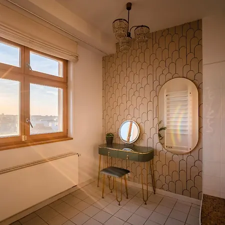 A/c Lux Rooftop 6br+3.5bath Wenceslas Square Apartament