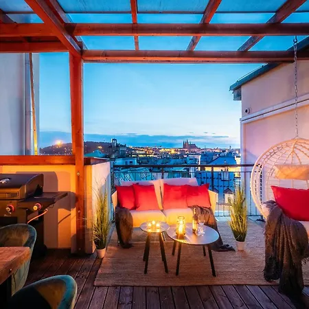 A/c Lux Rooftop 6br+3.5bath Wenceslas Square Praga