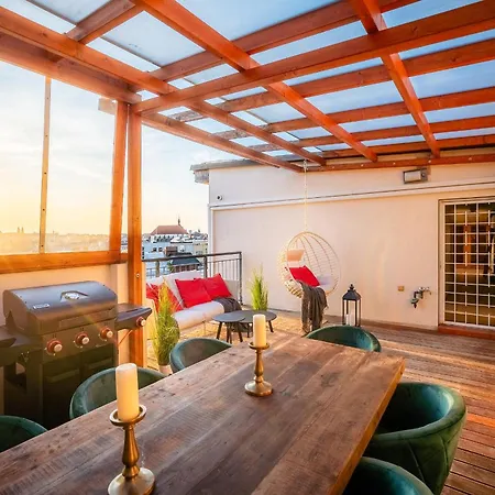 Apartament A/c Lux Rooftop 6br+3.5bath Wenceslas Square *
