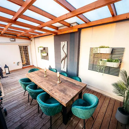 شقة A/c Lux Rooftop 6br+3.5bath Wenceslas Square