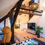 Apartment A/c Lux Rooftop 6br+3.5bath Wenceslas Square
