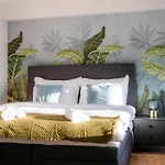 A/c Lux Rooftop 6br+3.5bath Wenceslas Square Prag